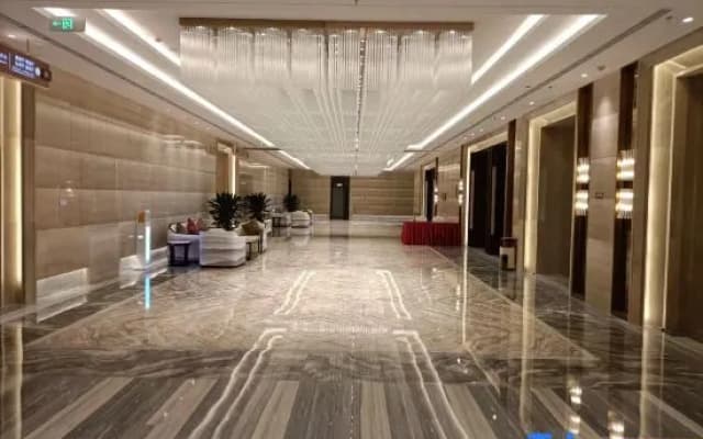 Tong Run Hotel