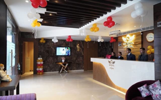 Hotel RRV with Free Parking