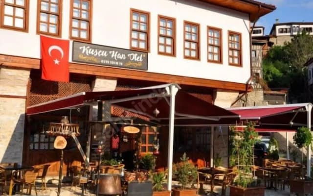 Kuscu Han Otel