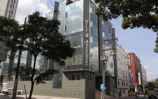 Hotel Alcaravan Medellín