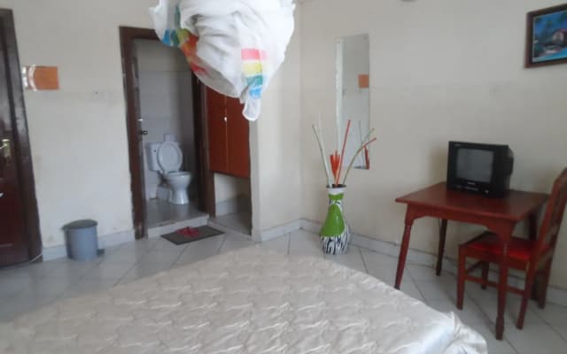 River Sands Hotel & Apartment