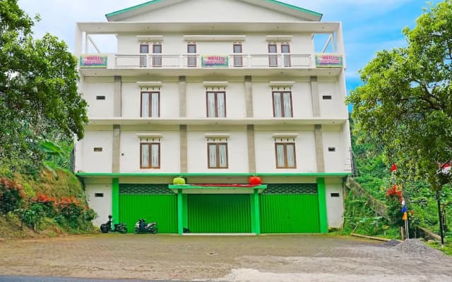 OYO LIfe 91571 Hotel Ss Bukit Cemara Syariah