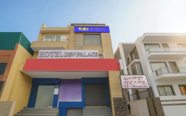 FabHotel Dev Palace I