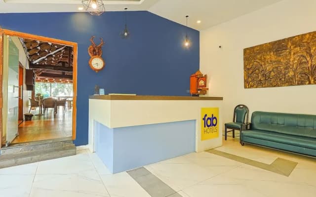 Fabhotel Prime 7 Eleven Resort