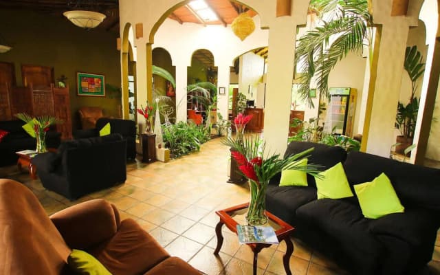 Mountain Paradise Hotel