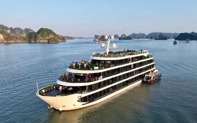 Venus Cruises Halong Bay by Venus Group
