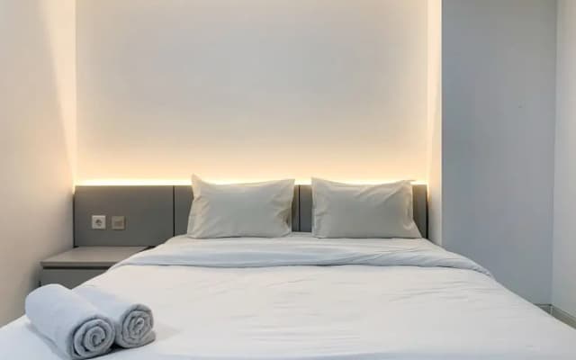 Modern And Comfort Design Studio Room At West Vista Apartment