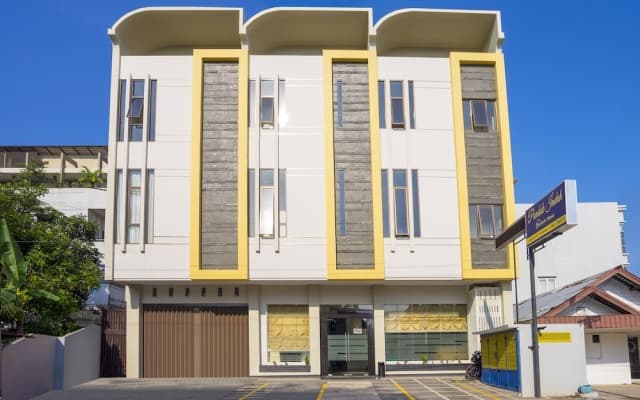 Pondok Indah Homestay by ecommerceloka