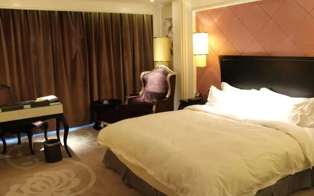 Zhengzhou Baili Zhongzhou International Hotel