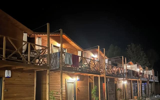 Fnm Luxury Bungalovs
