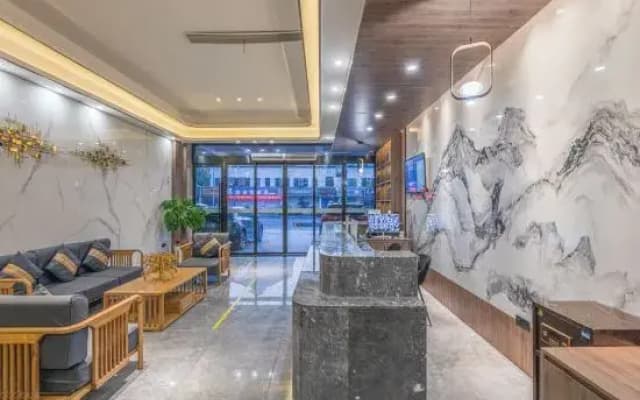 Baiyue Hotel (Pinghu Xinhua Middle Road)