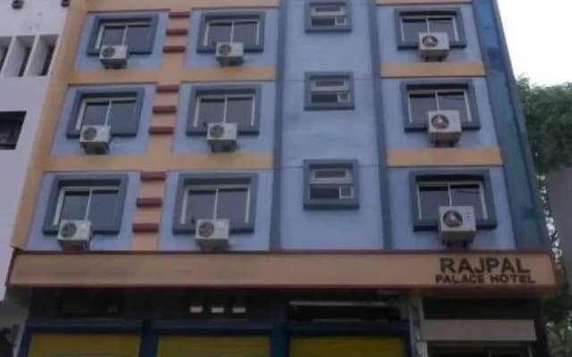 Hotel Rajpal Palace