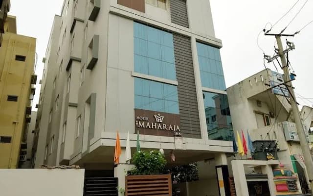 sri maharaja inn