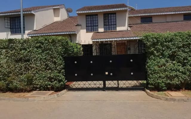 Karolinas Homestay Near JKIA
