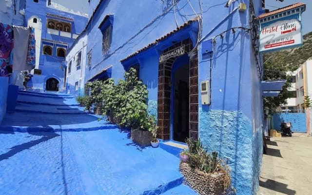 aline hostel