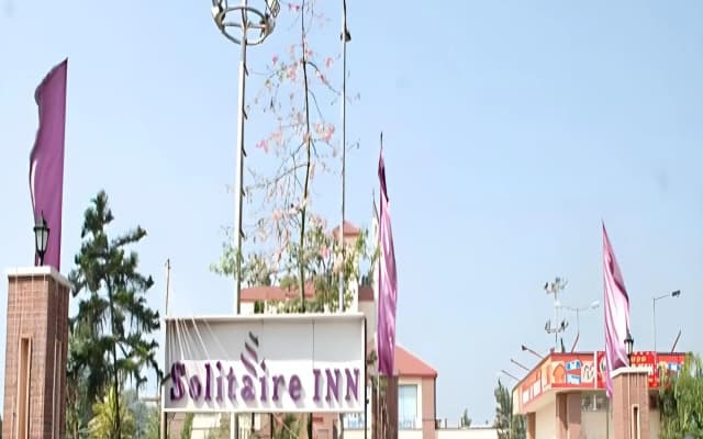 Hotel Solitaire Inn