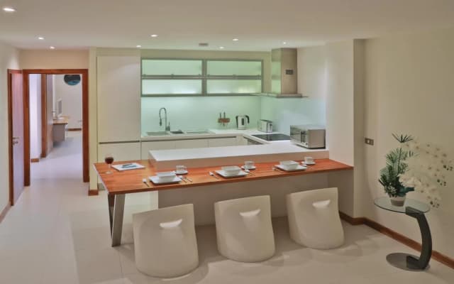 Riviera Beach Hotel