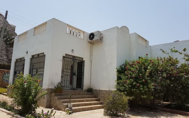 Queens Chateau Boutique Villa