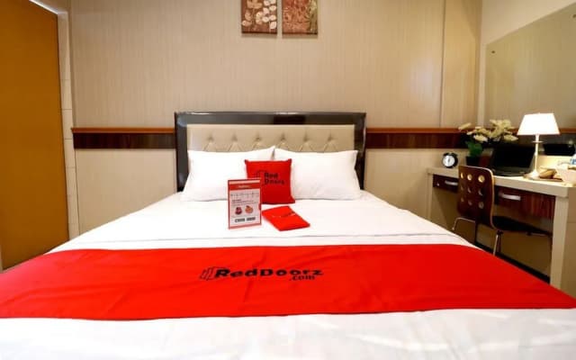 RedDoorz Plus Near Universitas Sumatera Utara(RedDoorz Plus near Universitas Sumatera Utara)