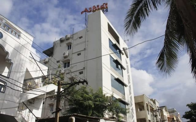 Hotel Athidi Grand