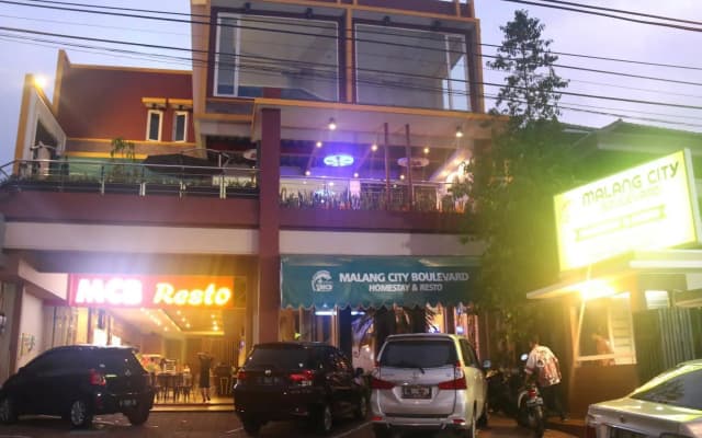 Malang City Boulevard Homestay