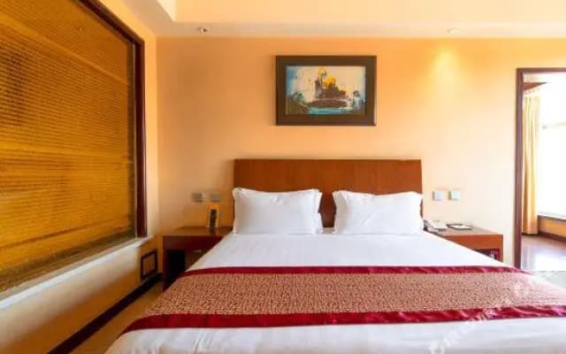 Pu Jing Hotel