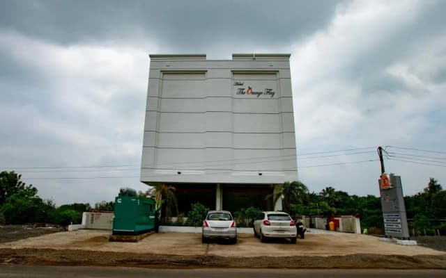 Hotel The Orange Flag ( JJ Hotel), Aurangabad