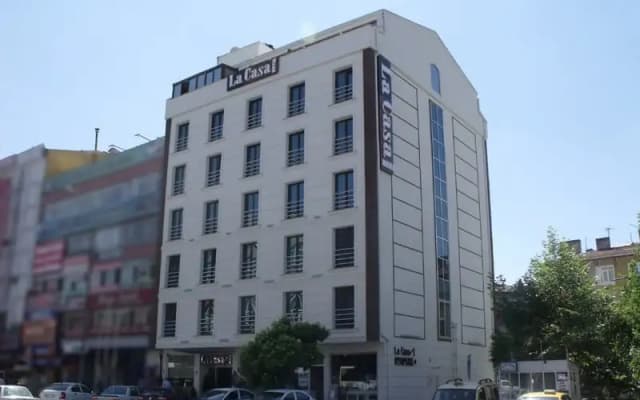 La Casa Hotel