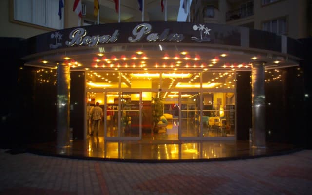 Kleopatra Royal Palm Hotel