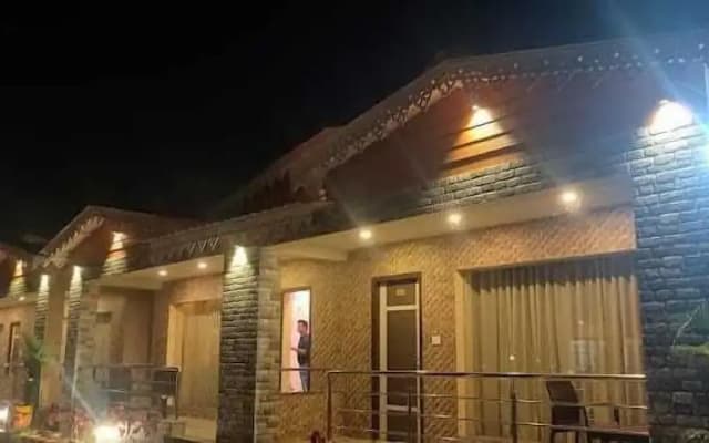 Llyods Beach Resort