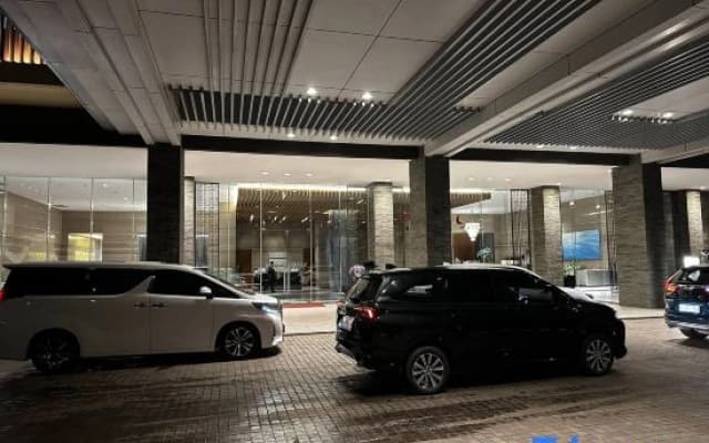 Stylish & Spacious stay at Branz BSD by NJ props