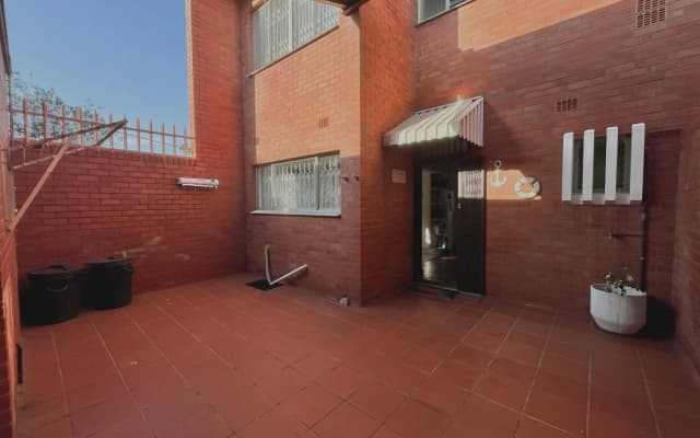 Dolphin View Self Catering