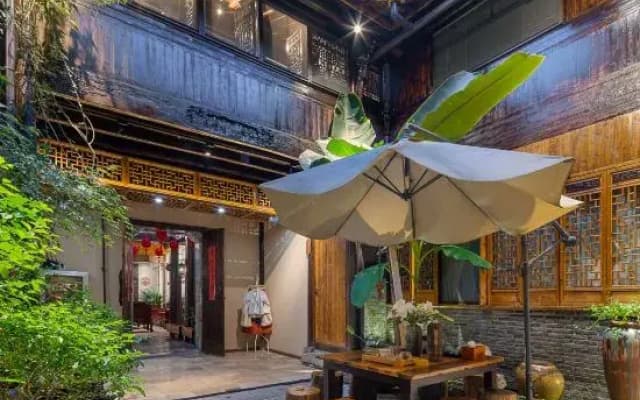 100 years Lanyuan B&B (Nanjing Gaochun Old Street)