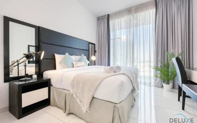 Radiant Studio at Giovanni Boutique Suites DSC by Deluxe Holiday Homes