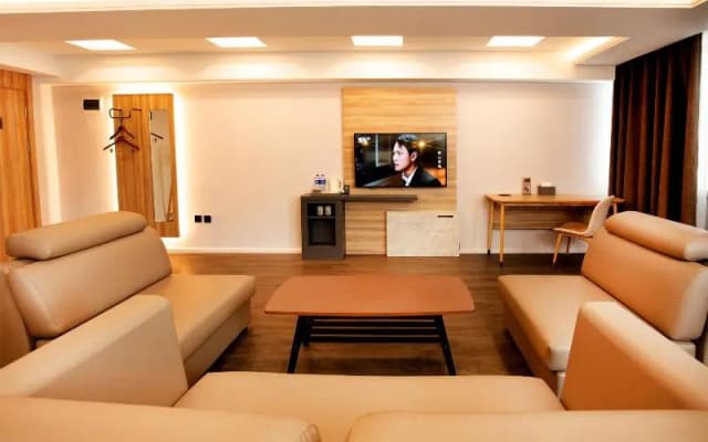 Hanting Hotel Changchun Heping Street