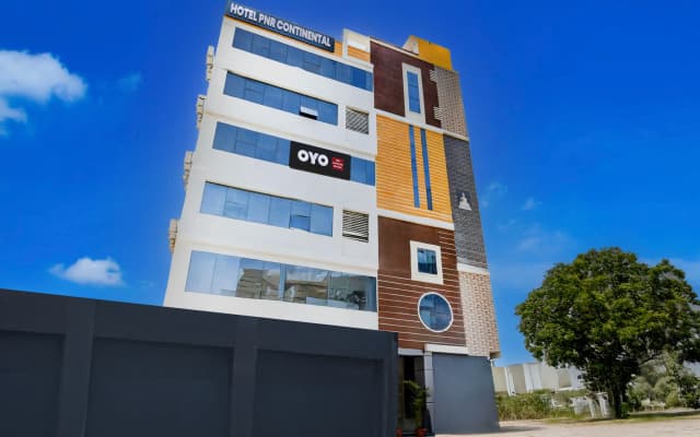 Super Hotel O PNR CONTINENTAL MOOSAPET