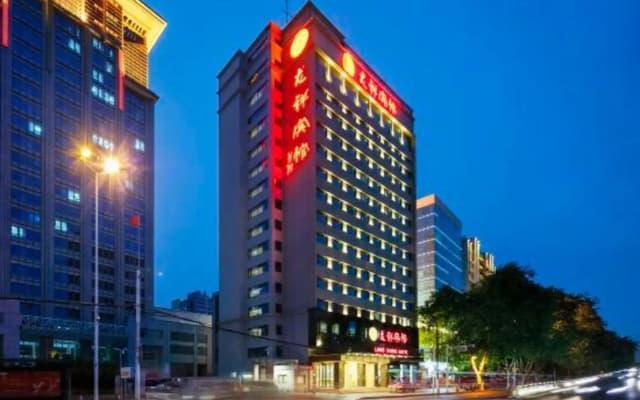 Longxiang Hotel