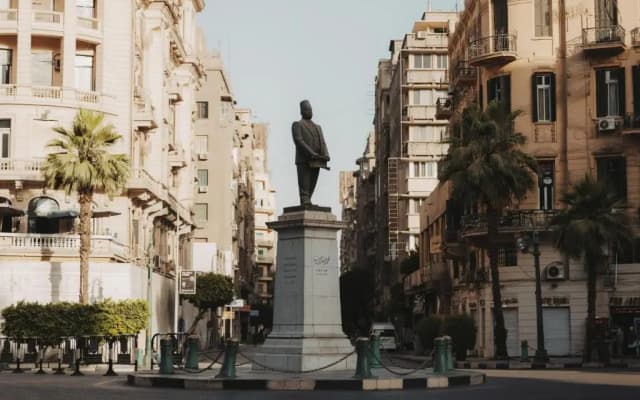 Brassbell l DT l Hannaux l Tahrir sq