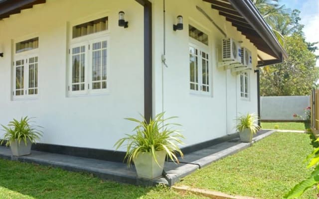 Oneli Residence