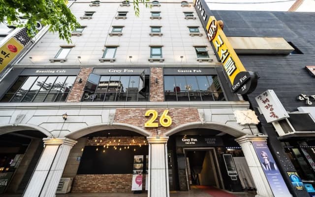 26 Hotel