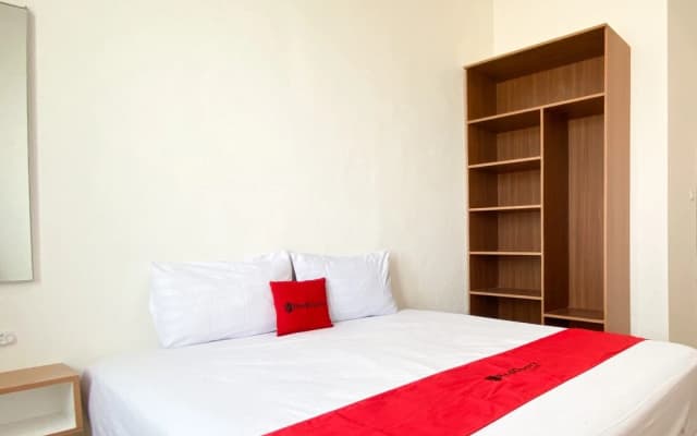 RedDoorz Near Sondokoro Agrotourism Karanganyar