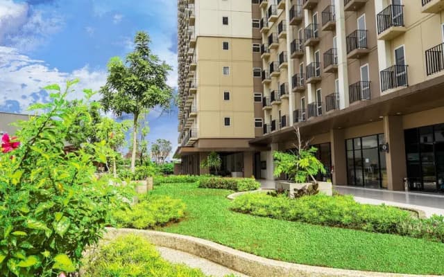 Azalea Suites Cikarang by Jayakarta Group