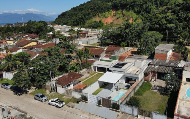 Linda Casa Com Piscina Churrasqueira Wifi Em Massaguaçu Caragua