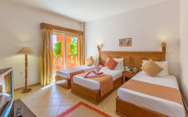 SOULOTEL EMERALD Resort & Spa