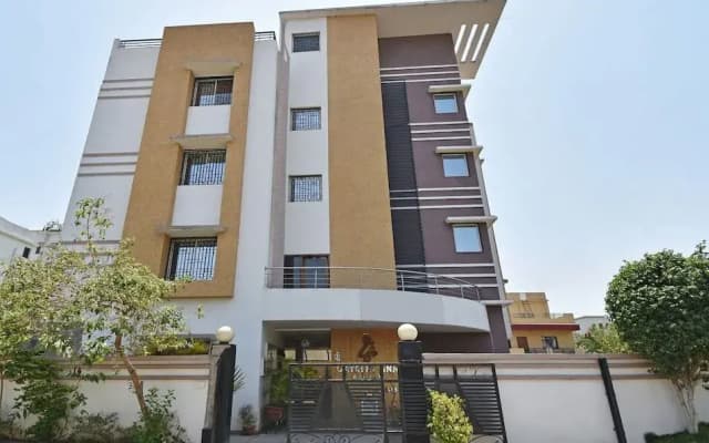 Hotel Shree Gayatri Annex by Treebo Hotels