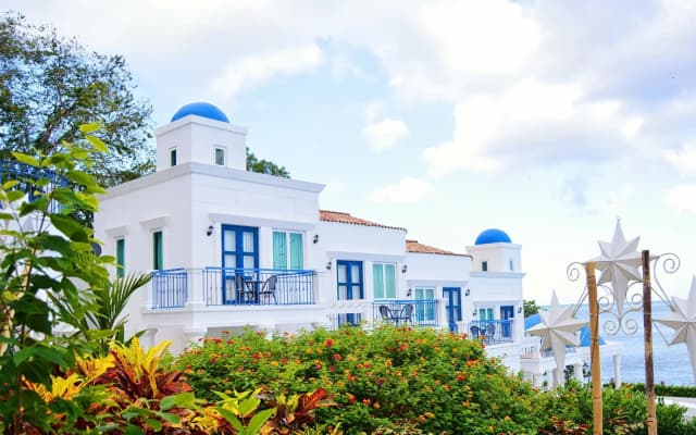 Camp Netanya Resort & Spa