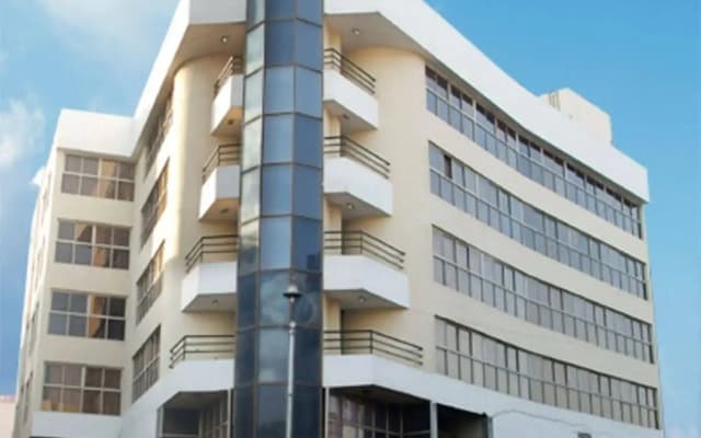 Central Beacon Hotel Surat