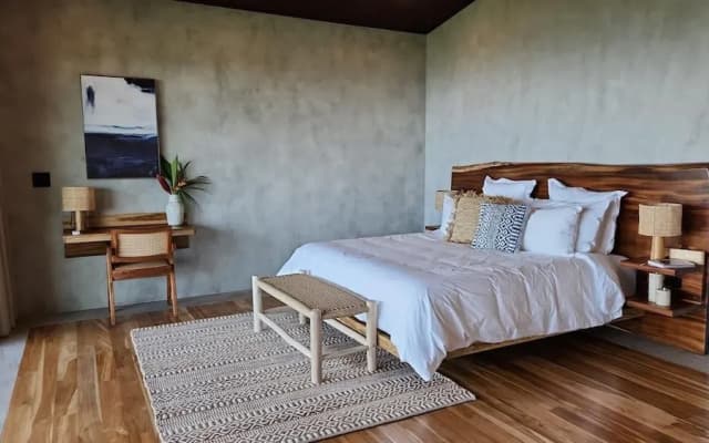 Lamangata Luxury Surf Resort