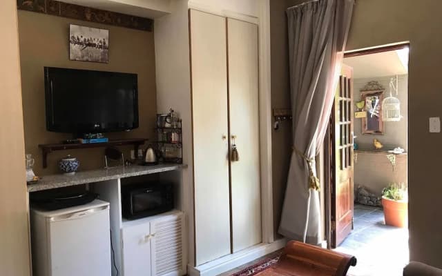 Waterhouse Guest Lodge in Waterkloof