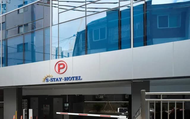 S Stay Hotel